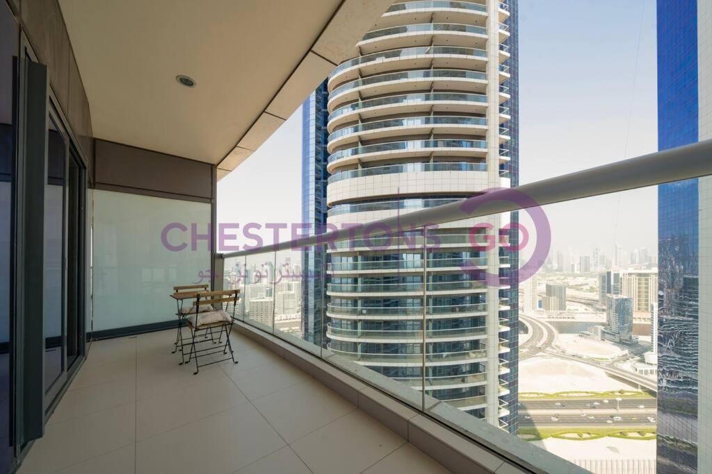 Chestertons Go - Damac Paramount Towers - Business Bay Apartment Dubai Exterior photo